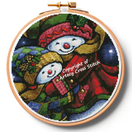 cross stitch pattern A Winter Hug Hoop (Large)