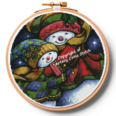 cross stitch pattern A Winter Hug Hoop (Extra Large)